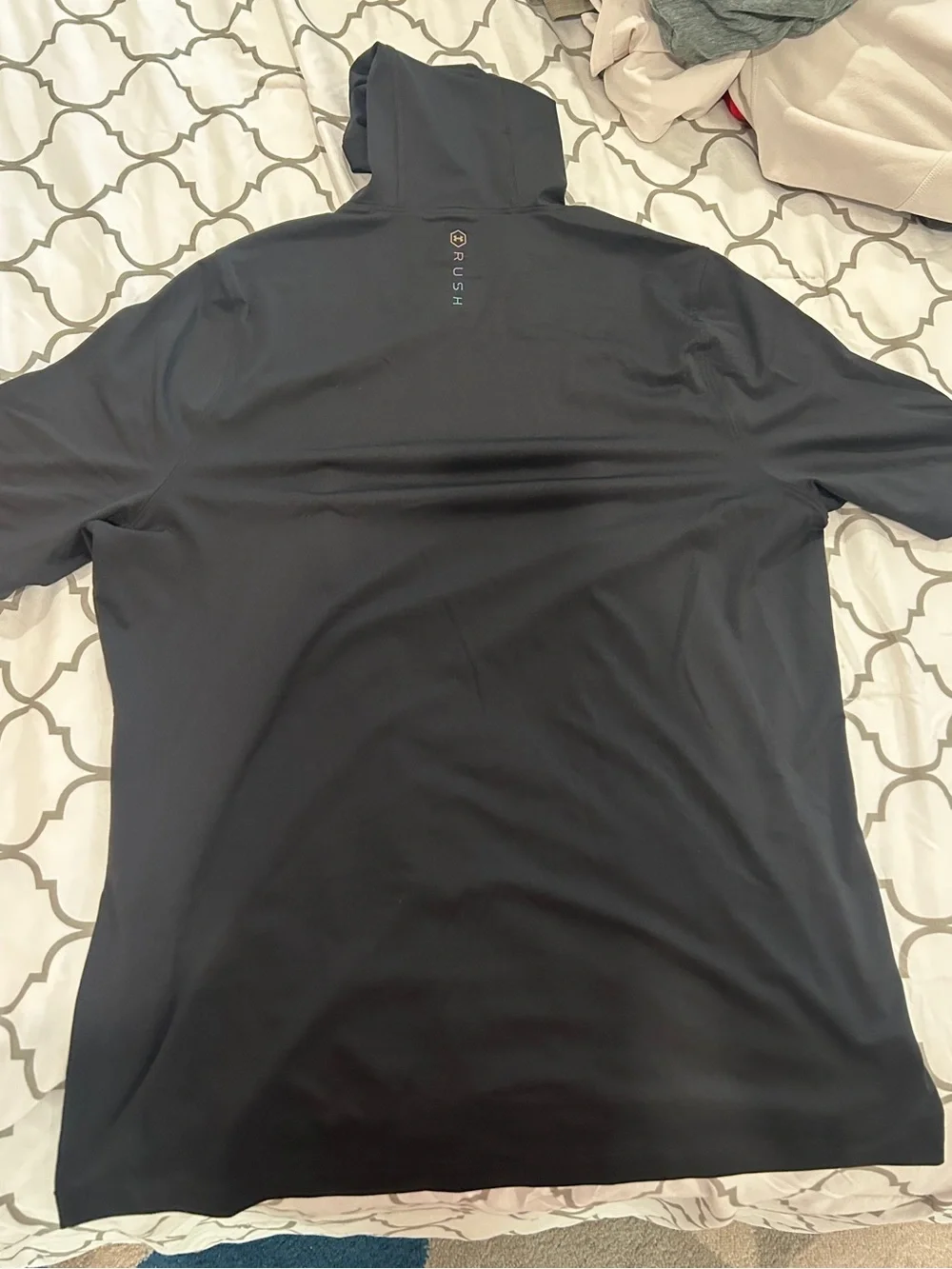Under Armour rush tee with hood - Picture 4 of 5